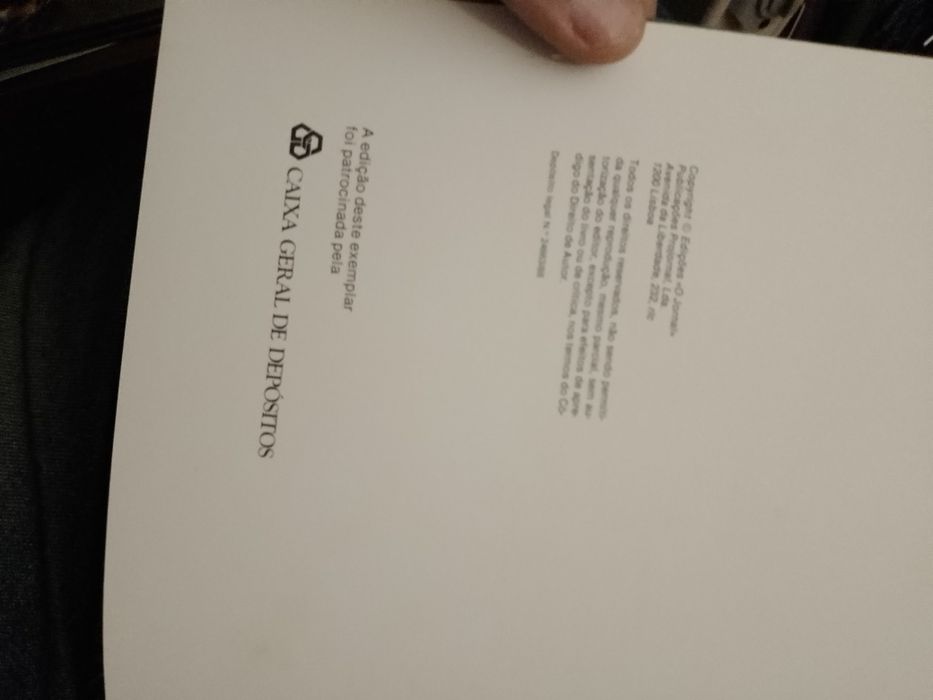 Ao Porto colectânea Poesia sobre o Porto10E- Roteiro Porto64-9EDesde2E