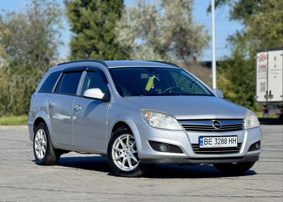 OPEL  ASTRA H  1.7 дізель