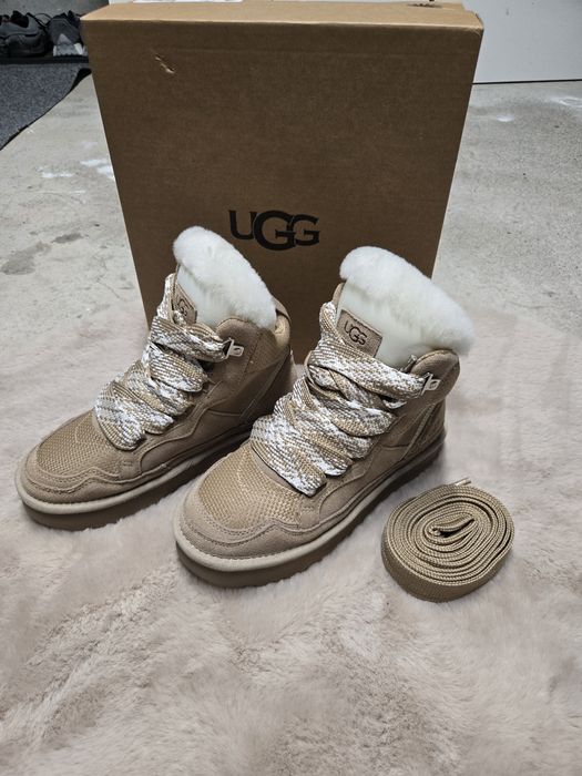 1️⃣ Теплі бежеві UGG у розмірі 36 — дуже гарний стан