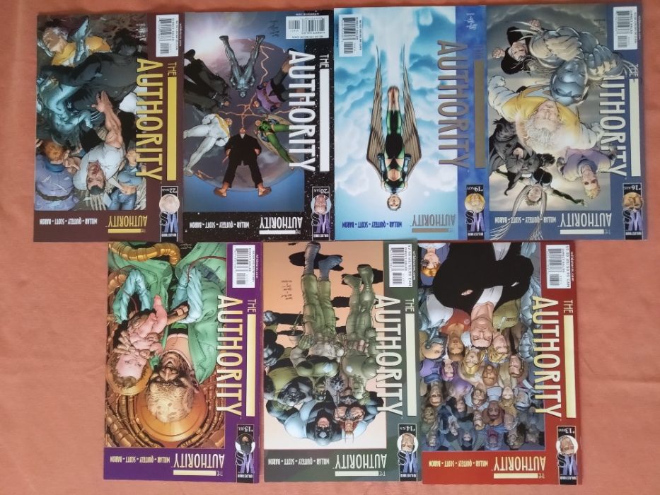 Coleções DC (Justice League, Hellblazer, Green Lantern, 100 Bullets)