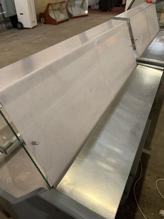 Шторки на витрину, орг стекло под витрину, боковые стекла и лобовые