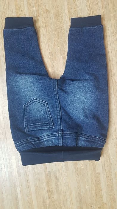 Spodnie chłopięce jeansowe  68