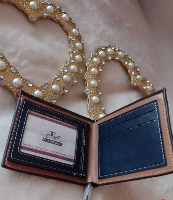 Ekskluzywny, granatowo - brązowy portfel męski z Madrytu, NOWY