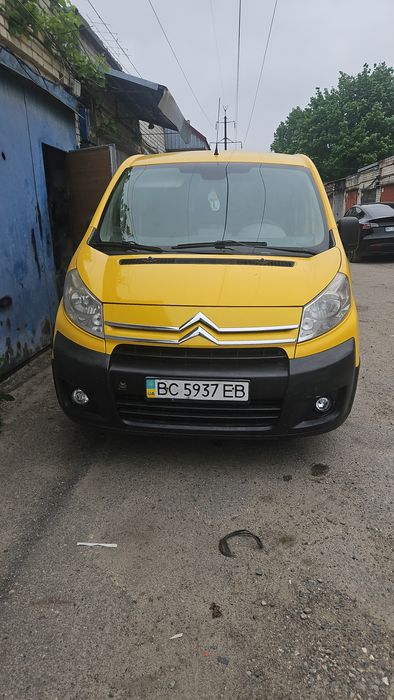 сітроен джампі 2007 рок 2.0 HDI