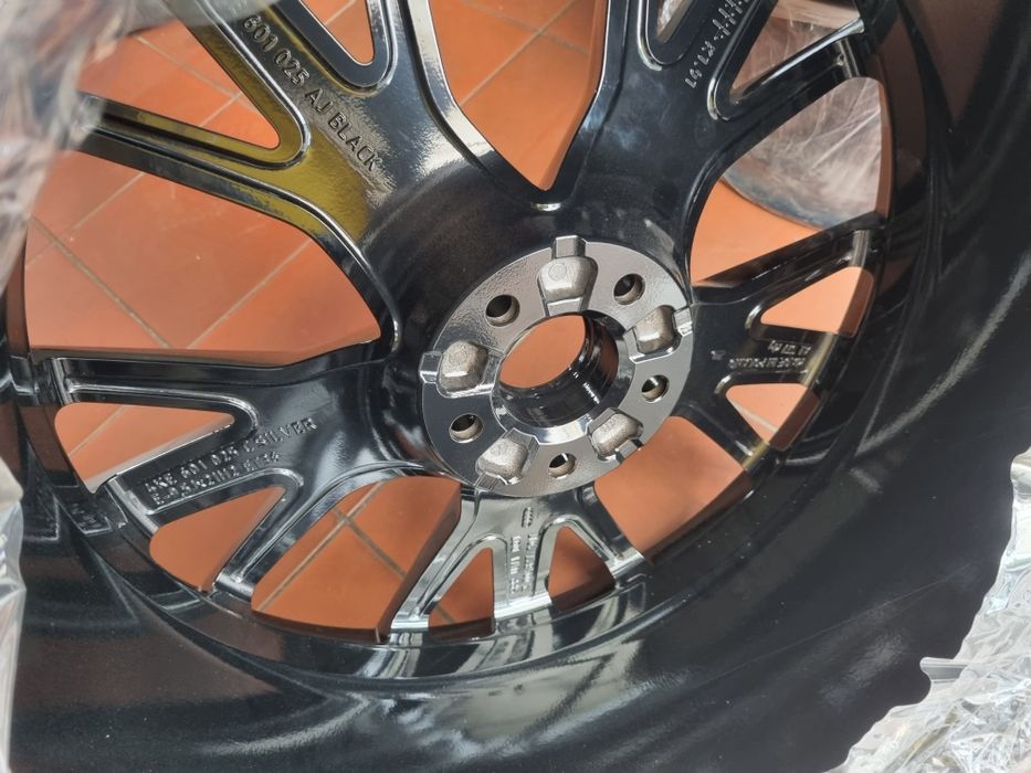 Alufelgi Audi Q7  jak nowe  21 cali oryginał  Black
