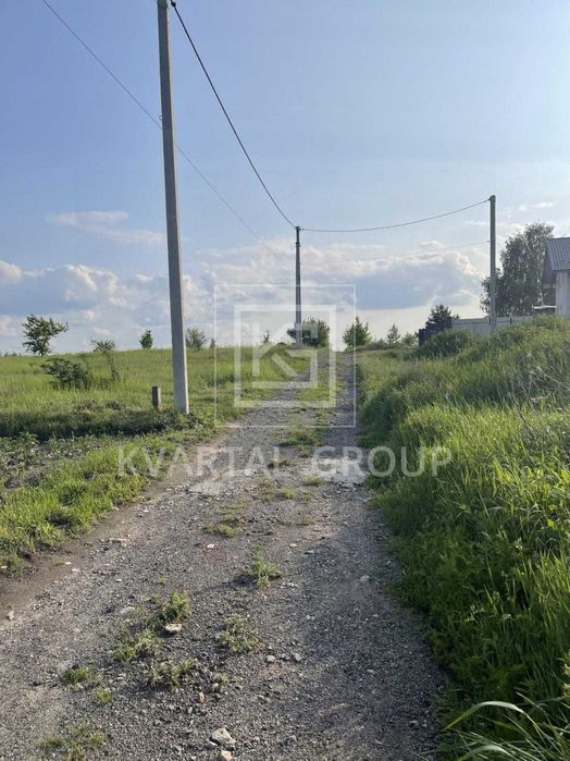 Земельна ділянка під житлову забудову! Ліс, озеро, чисте повітря!