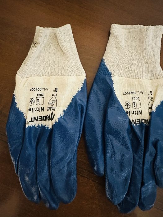 Продам перчатки рабочие