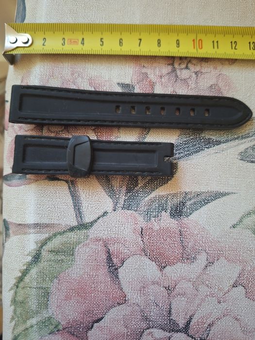 Ремінецьдля годинника каучуковий