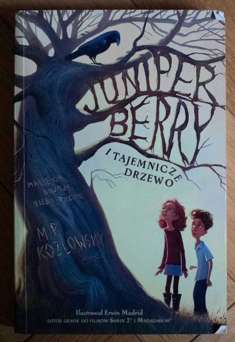 Juniper Berry Kozlowsky Tajemnicze Drzewo Horror Ilustracje Madrid