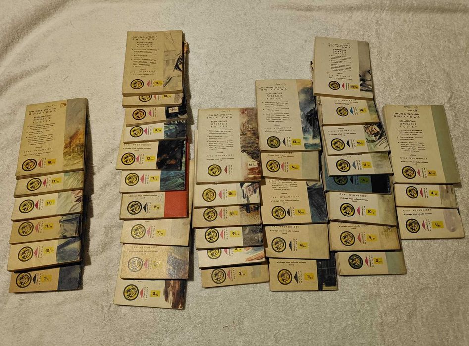 Kolekcja książek z serii Żółty Tygrys