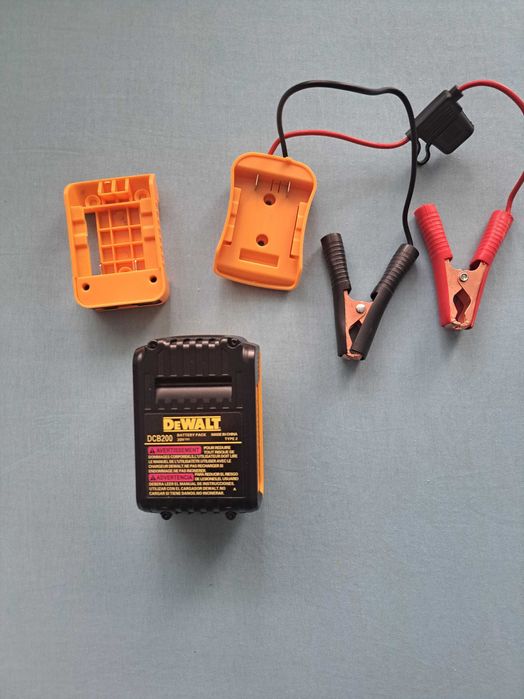 Zestaw do odpalania auta i nie tylko