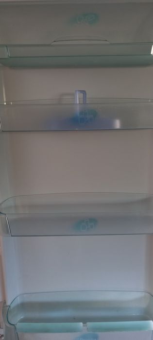 Frigorífico combinado Eletrolux431590087852697603