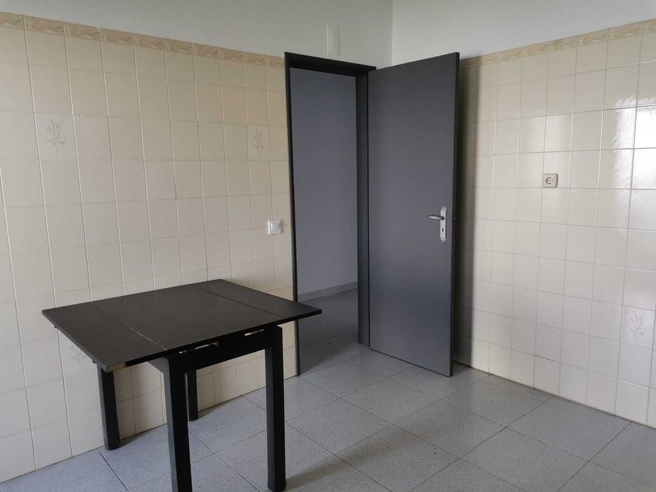 Moradia T2 para alugar