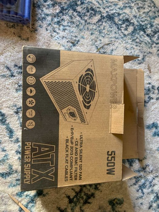 Fonte ATX Zeus PS-620GW64738752372867120