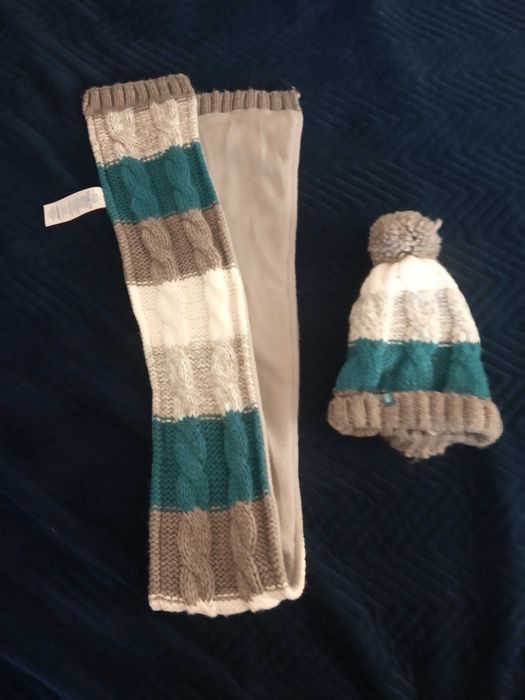 Szalik i czapka dla dziecka - rozmiar 18/23M