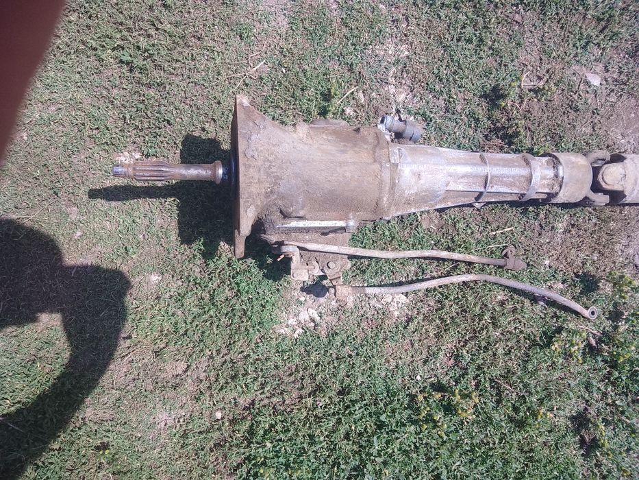 Коробка передач до москвича з карданом