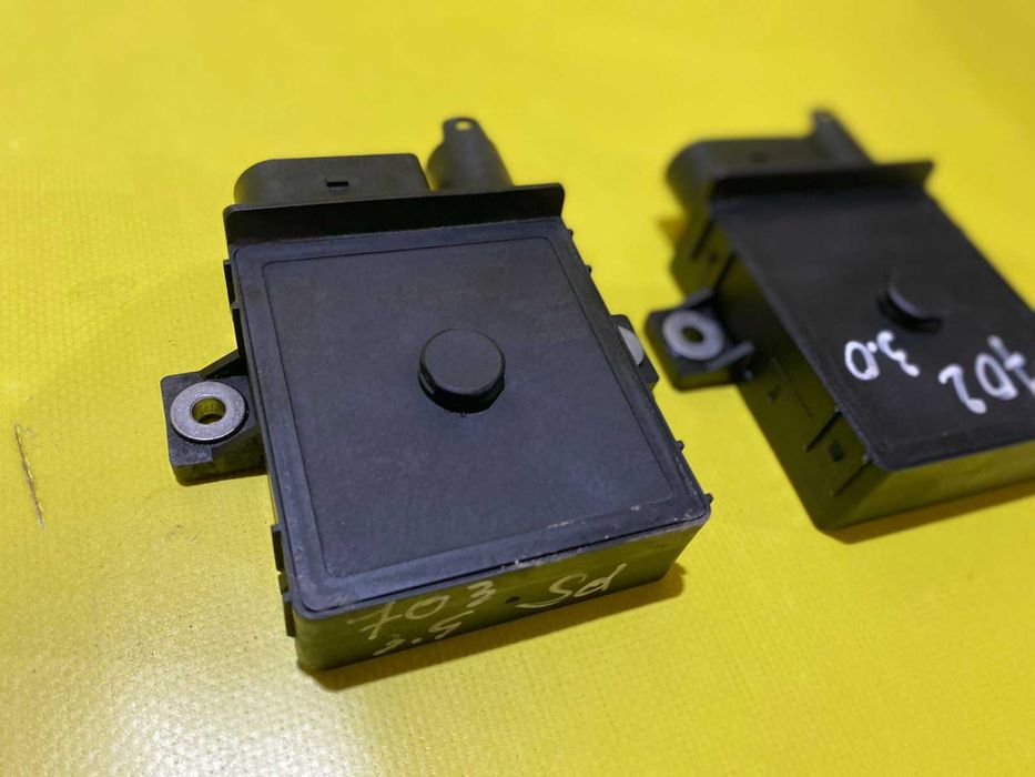 Реле свечей накала BMW X5 E53 E70 E60 2.5d 3.0d 3.0sd БМВ Х5 Е53 Е70