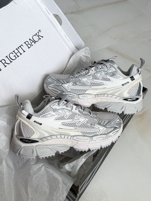 Кроссовки off white