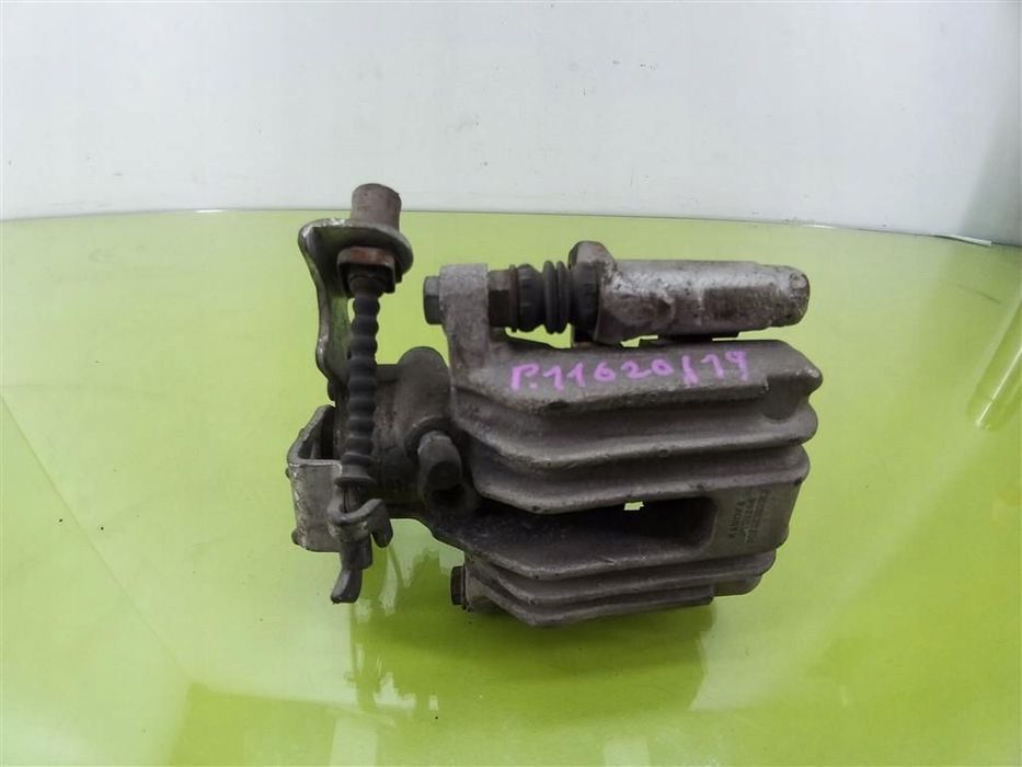 Zacisk hamulcowy tył prawy VW Passat B5 FL 2000-2005 KAMOKA KOMBI