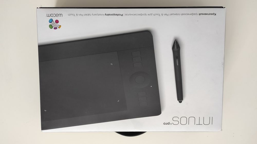 Tablet graficzny Wacom Intuos pro small pth-451 k