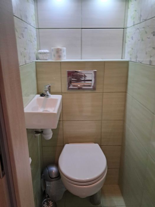 Waszyngtona 14 B  przy szpitalu