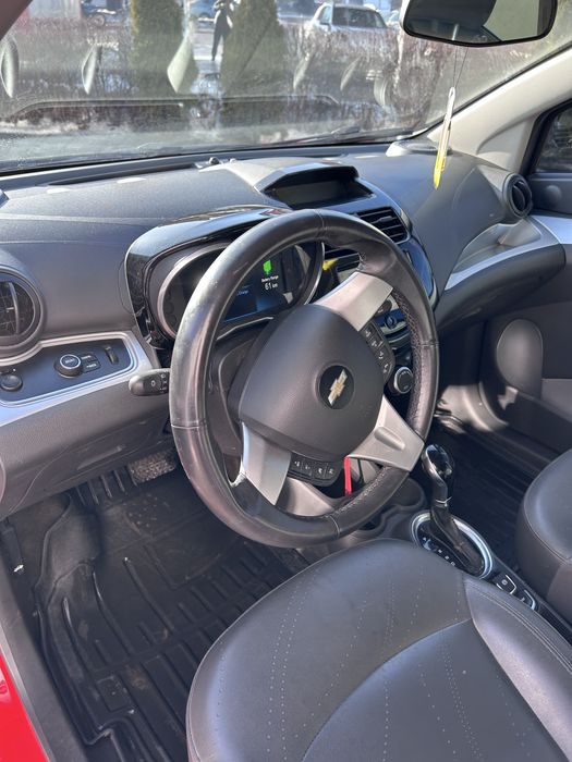 Продам електромобіль Chevrolet Spark