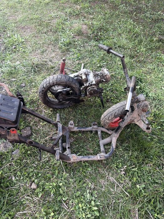 Продам Мотор та раму на Вайпер( Viper )80сс