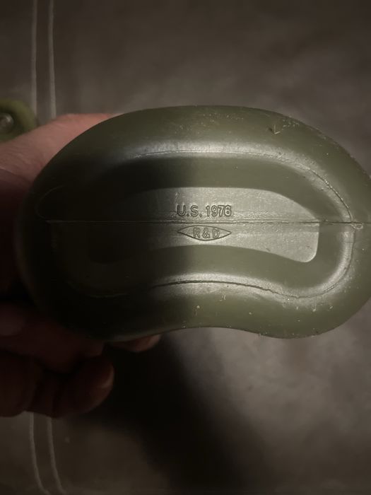 Пластиковая военная фляга США