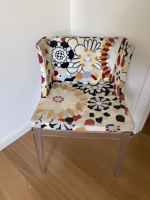 Cadeira Kartell Miss K padrao missoni usada