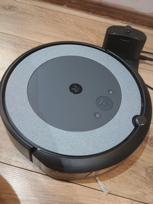 Robot sprzątający roomba i3