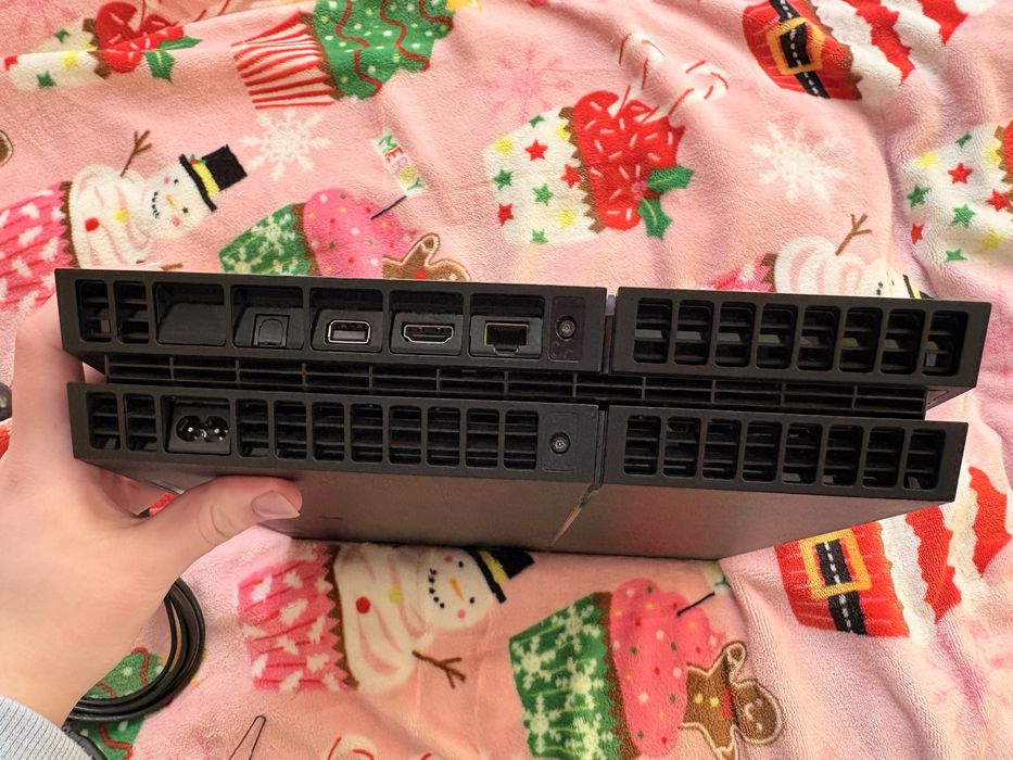 Playstation 4, 1ТБ,  Б/У