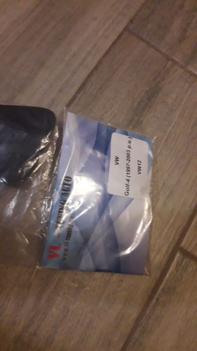 Мухобойка. Дефлектор на капот Гольф 4