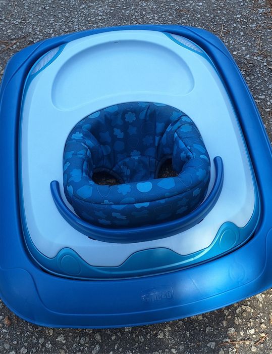 Andarilho bébé CHICCO regulavel impecável drs