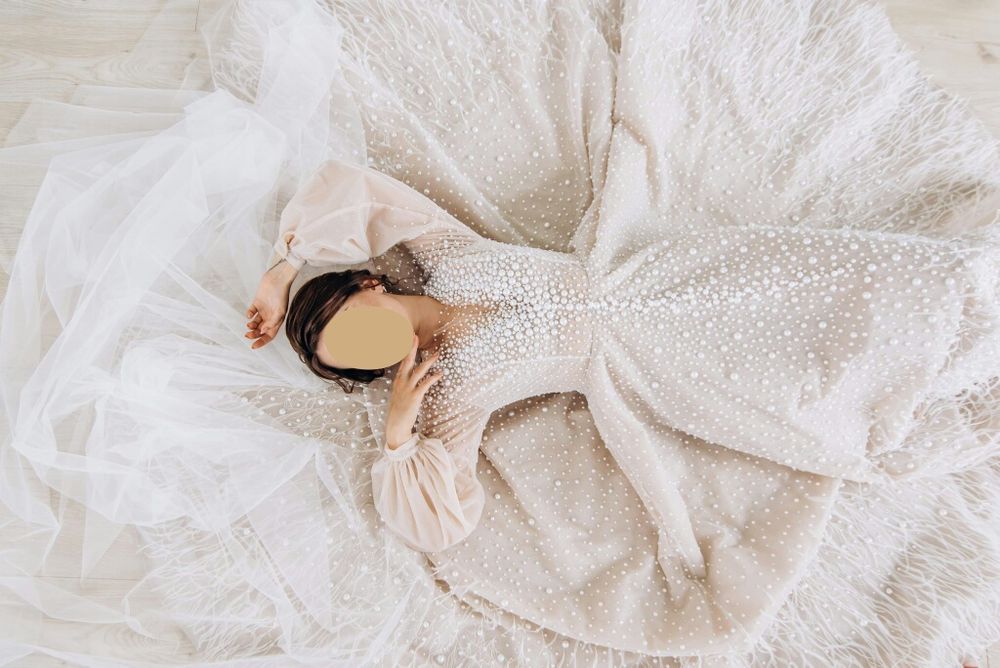 Весільна сукня ( з перлин та swarovski)