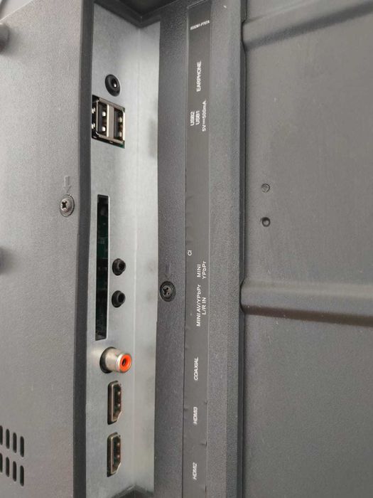 TV SILVER -32''(81 cm) - SEMINOVA