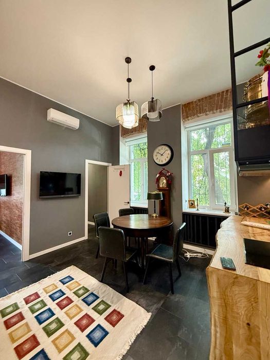 Продаж квартири вашої мрії в ЦЕНТРІ+ГАРАЖ!Код:21696