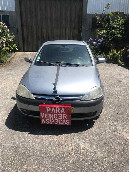 Opel corsa C 12 16 V Ano 2004