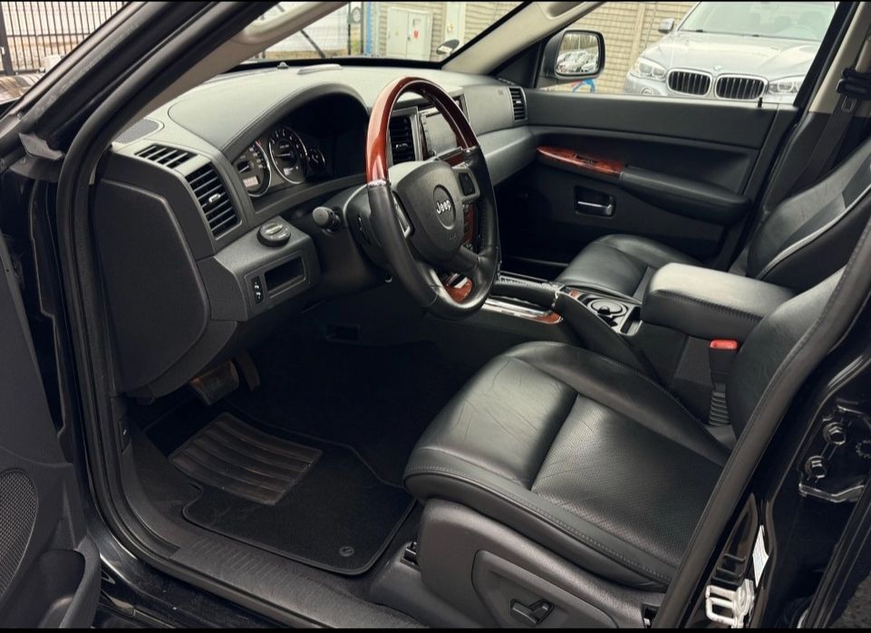 Jeep Grant Cherokee