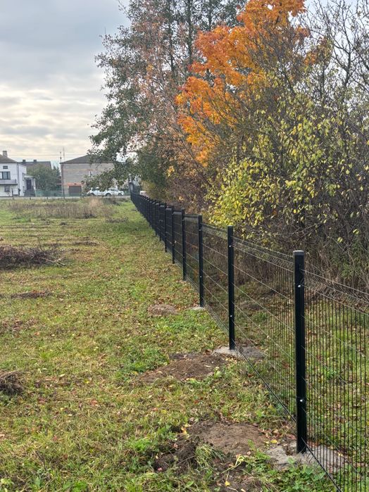 Montaż ogrodzeń panelowych