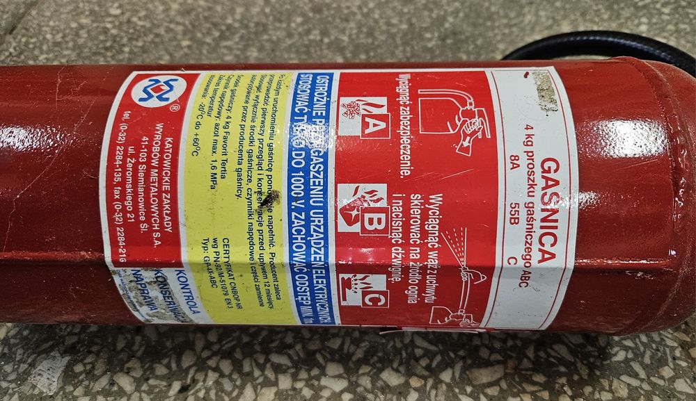 Gasnica proszkowa ABC 4 kg