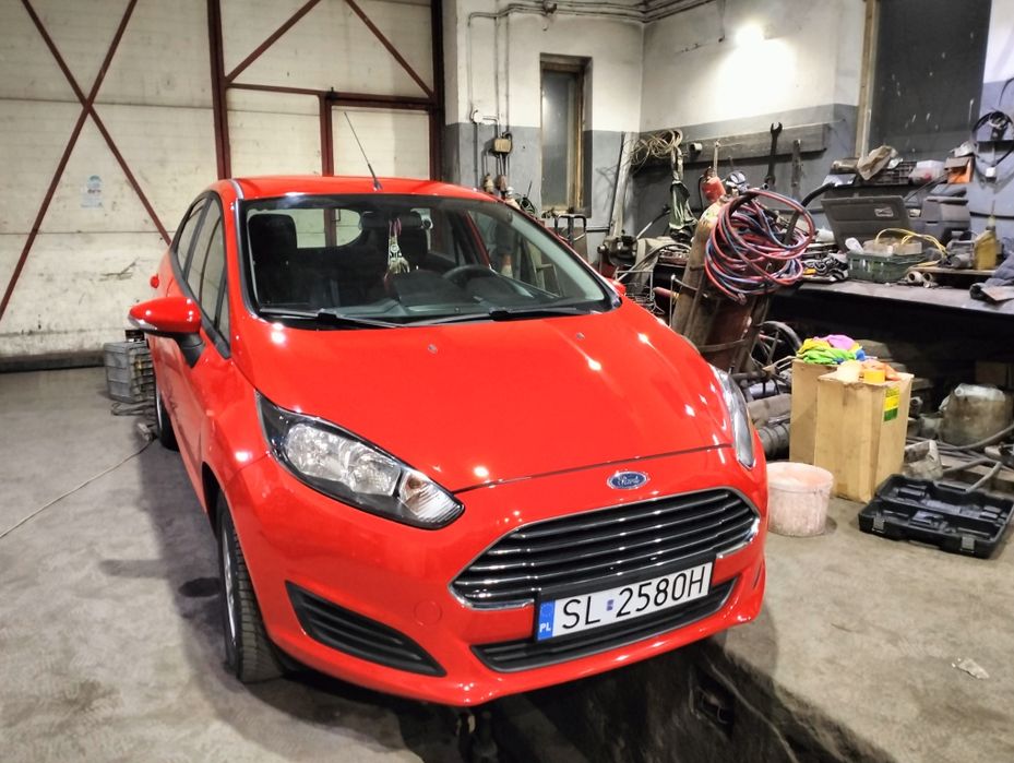 Korekta lakieru i odświeżanie wnętrza samochodu już od 300pln