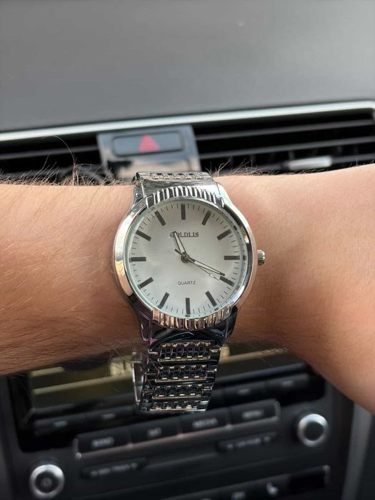 Продам годинники Armani