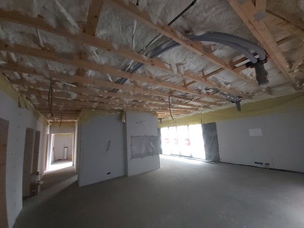 Ocieplanie Ocieplenia Izolacje natryskowepoddasza pianą piana PUR