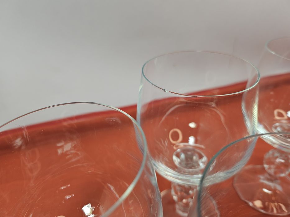 Pięć kryształowych kieliszków do wina Bohemia