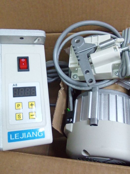 Серводвигун Lejiang A-8-550 для промислових швейних машин оверлоків