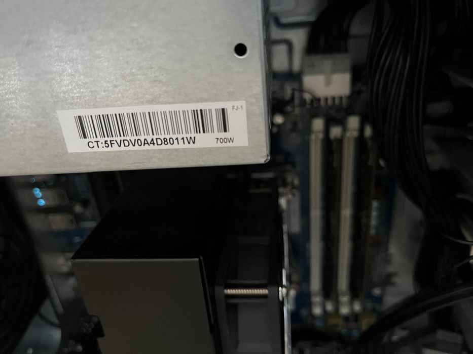 Komputer HP Z440 Workstation 64 GB Ram SSD 512GB 700W RX570 8GB