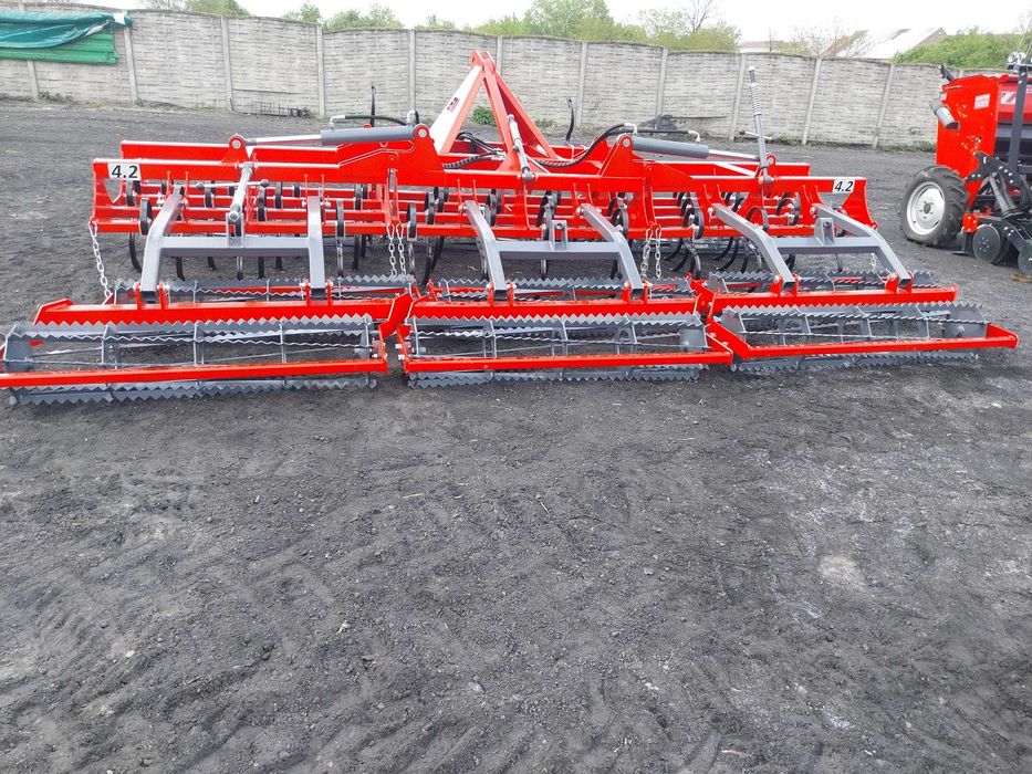 Agregat przedsiewny Euro-masz od 2.1m do 5.6m kultywator doprawiajacy