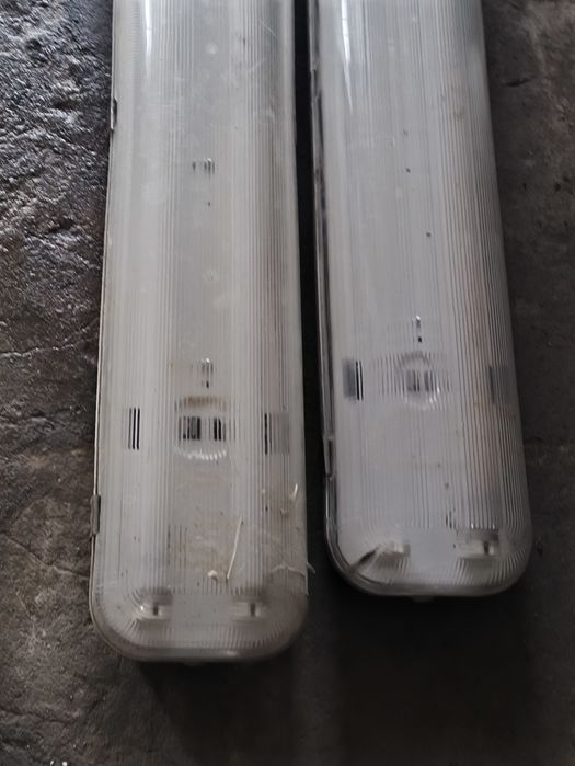 Sprzedam 3  używane oprawy +świetlówki