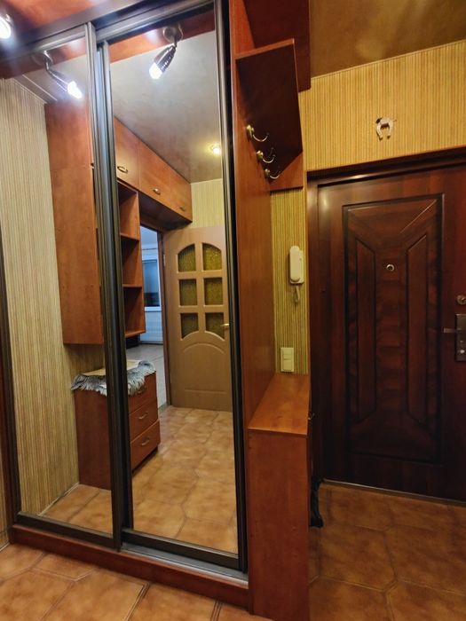 Сдам 2 комнатная квартира метро Алексеевская. Капремонт.