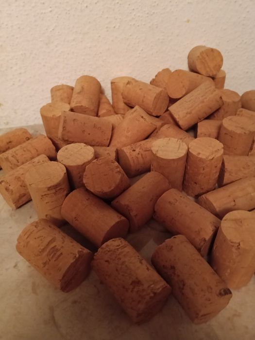 50 New Cork Stoppers431774894098360324